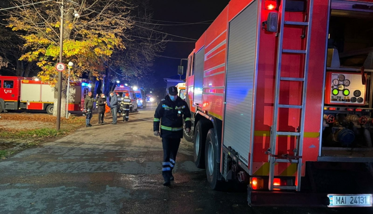 Tűz ütött ki a ploieşti-i járványkórházban, két páciens meghalt