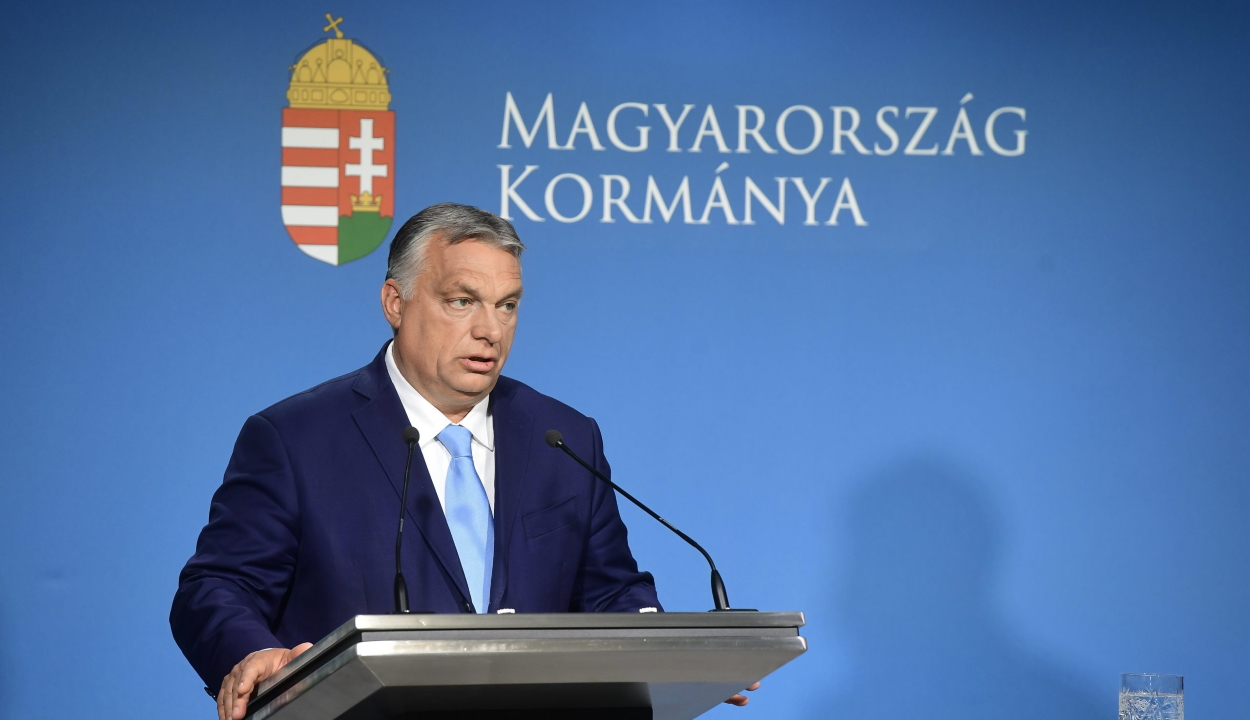 Orbán: Magyarország mégis igényli az uniós hitelt