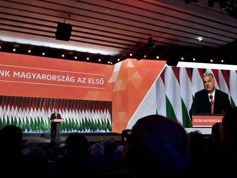 Felmérés: az erdélyi magyarok körében 90 százalékos a Fidesz-KDNP támogatottsága