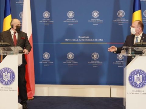 Migránsválság: egységes NATO-fellépést sürget a lengyel és a román külügyminiszter