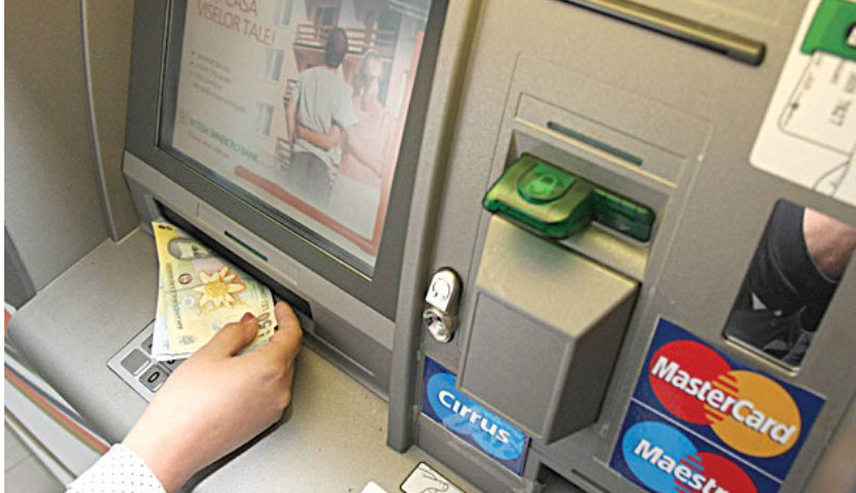 Bankautomatákat falura?