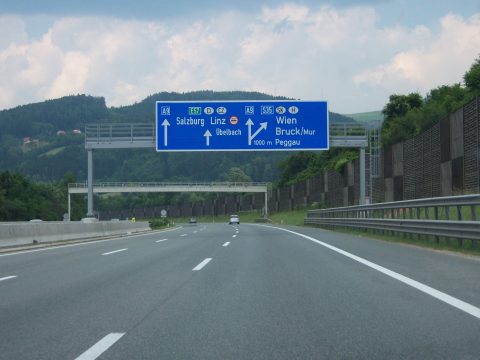 Nem építenek több autópályát Ausztriában
