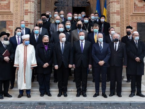 Ciucă az egyházak képviselőinek a támogatását kérte az emberi életek megmentésére