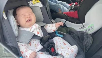 Egy önvezető autó anyósülésén szülte meg gyermekét egy amerikai nő