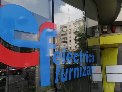 Electrica: az ügyfelek 99%-a már a kompenzálás előtt az árplafonnál olcsóbban kapta az áramot