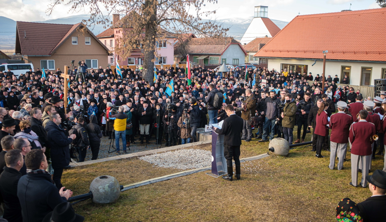 A császári hadsereg vérengzésére emlékeztek Madéfalván