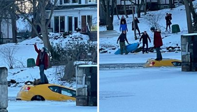 Járókelők mentettek ki a jeges folyóba süllyedt autója tetejéről egy nőt, aki szelfizve várta a segítséget