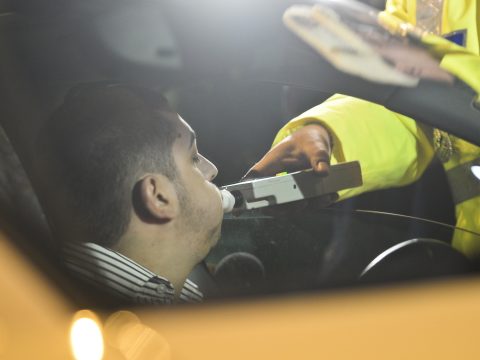 Saját magát jelentette fel a rendőrségen egy ittas sofőr Suceava megyében