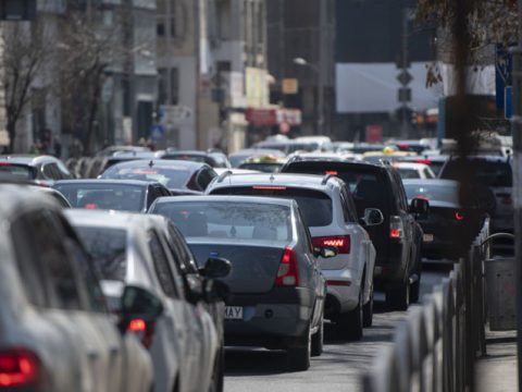 Európában először tavaly adtak el több hibrid autót, mint dízelt