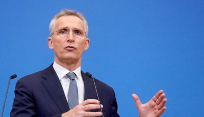 Stoltenberg: a NATO továbbra sem látja jelét az orosz csapatkivonásnak