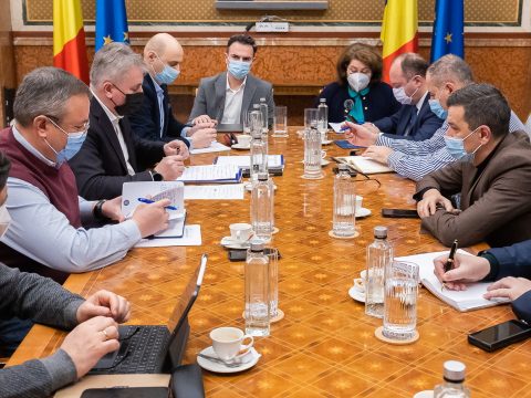 Újabb segélycsomagot küld Románia Ukrajnának