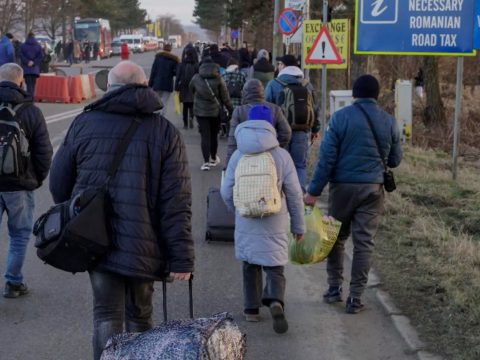 Botoşaniban megteltek a szállodák ukrajnai menekültekkel