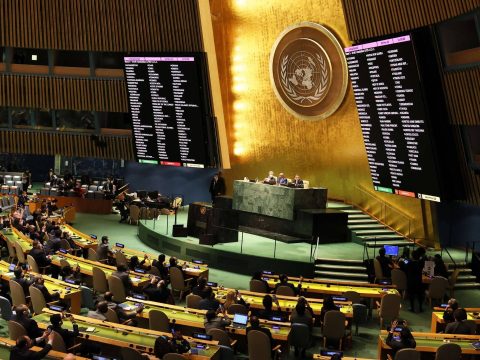 Az ENSZ Közgyűlése elsöprő többséggel szavazta meg Oroszország megrovását