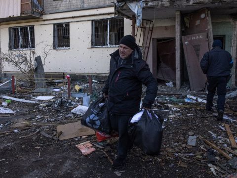 Erős robbanások hallatszottak Kijev központjában reggel
