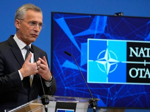 Stoltenberg: Finnország és a Svédország felvétele a katonai szövetségbe gyorsan megvalósulhat