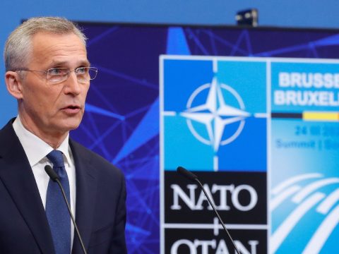 Stoltenberg: a NATO-nak még nagyobb készenlétre van szüksége