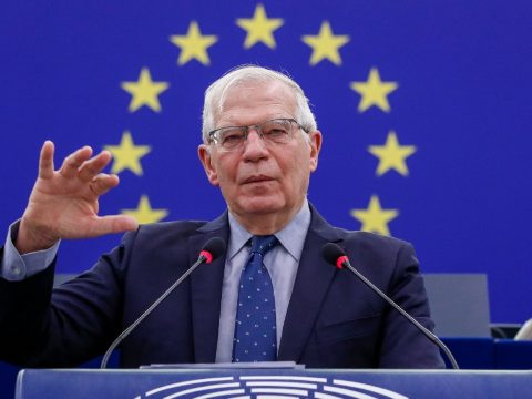 Borrell: nincs döntés az orosz kőolaj-, és gázimport szankcionálásáról