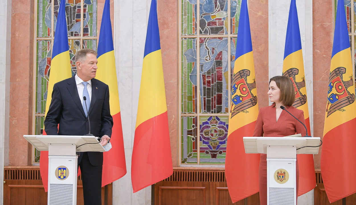 Iohannis Chişinăuban: Románia kiáll a Moldovai Köztársaság mellett, ahogy mindig is tette