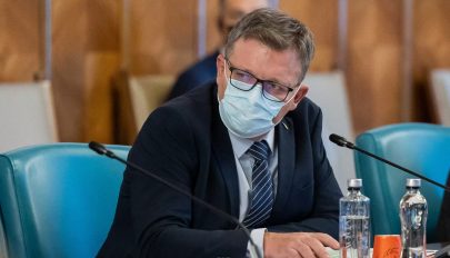 A munkaügyi miniszter szerint lehetséges a tb-járulékok csökkentése