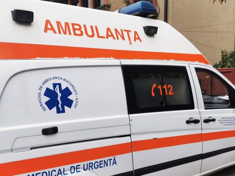 Románia tizenegy mentőautót adományoz Ukrajnának