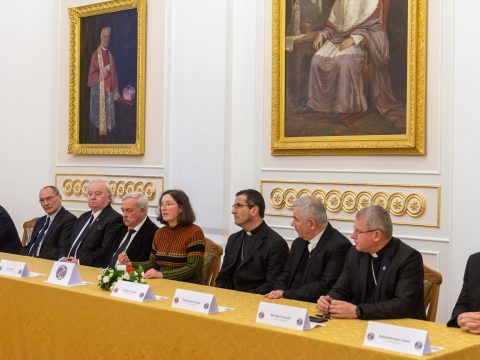 A segítségnyújtásról egyeztettek az erdélyi történelmi magyar egyházak vezetői