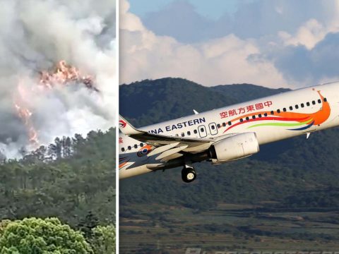 FRISSÍTVE: Lezuhant egy belföldi utasszállító repülőgép Dél-Kínában