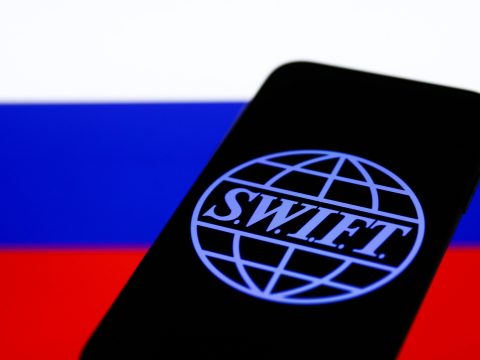 Az EU orosz bankokat zárt ki a SWIFT-rendszerből