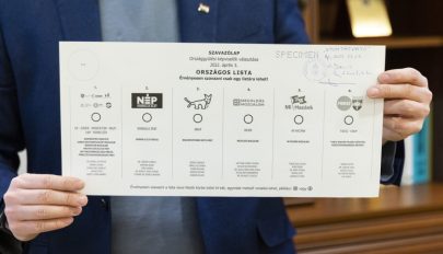 Szerdáig regisztrálhatnak a külhoni magyarok a magyarországi parlamenti választásra