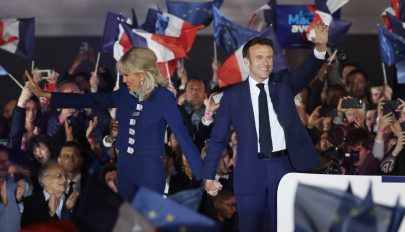 Emmanuel Macron nyerte a francia elnökválasztást Marine Le Pennel szemben