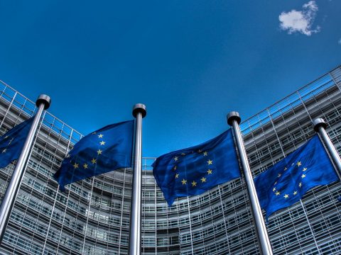 Az EB az Eurojust megerősítését javasolja a háborús bűncselekmények elszámoltathatóságért