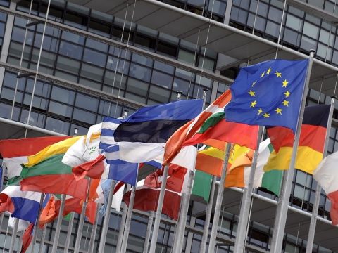 Az EU az uniós költségvetési szabályok felfüggesztését szorgalmazza 2023 végéig