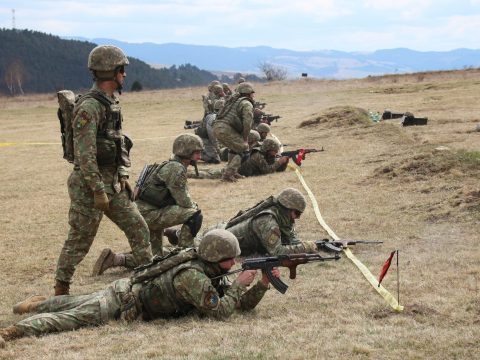 Hollandia kétszáz katonát küld az alakuló romániai NATO-harccsoportba