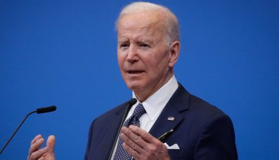 Biden az amerikai fegyvertartási szabályok szigorítására szólított fel