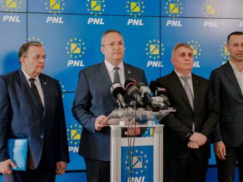 Nicolae Ciucă bejelentette, hogy indul a PNL elnöki tisztségéért