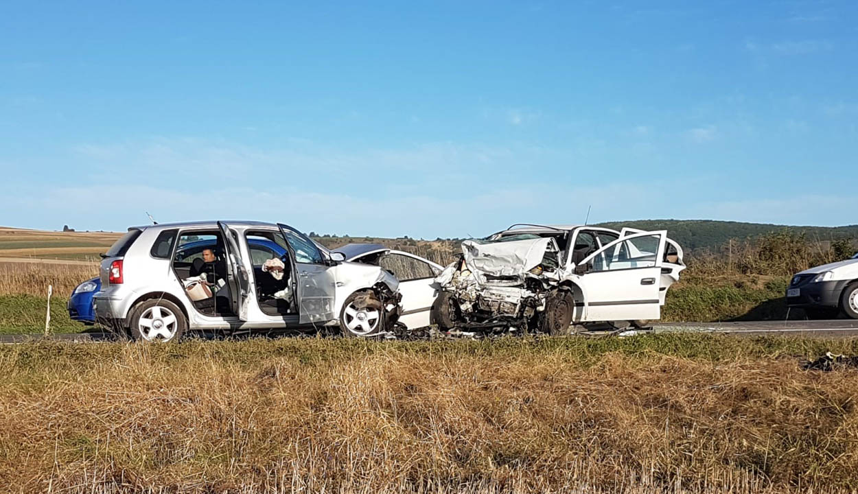 Több mint ezren haltak meg idén közlekedési balesetben Romániában