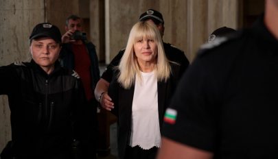 Az EJEB elutasítja az Elena Udrea elleni európai elfogatóparancs felfüggesztését