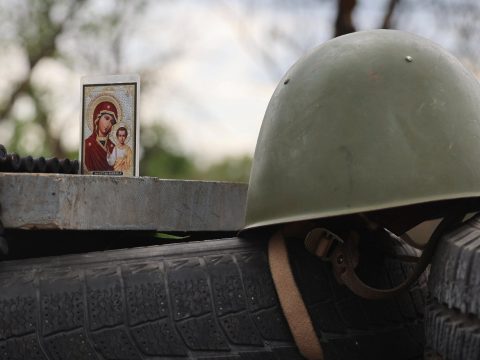 Nyolcezernyi ukrán esett hadifogságba egy szakadár tisztségviselő szerint