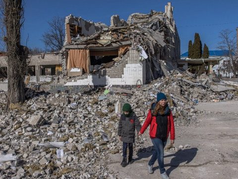 Ukrán főügyészség: már több mint kétszáz gyerek halt meg a háborúban