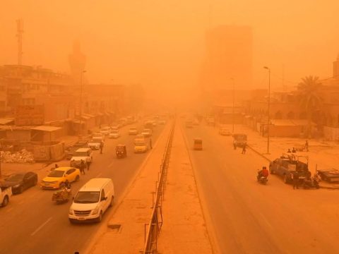 Több ezren kerültek kórházba Irakban az újabb homokvihar miatt