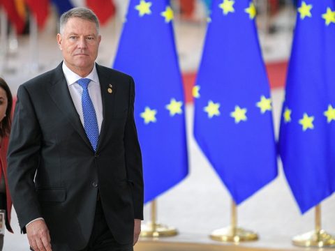 Az Európai Tanács rendkívüli brüsszeli ülésén vesz részt Klaus Iohannis