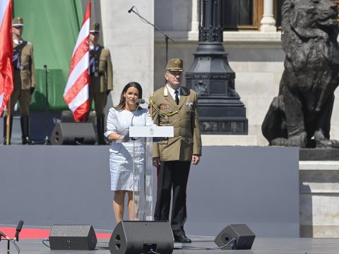 Beiktatták hivatalába Novák Katalin magyar államfőt