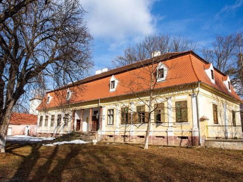 Felújítják az oltszemi Mikó-kastélyt