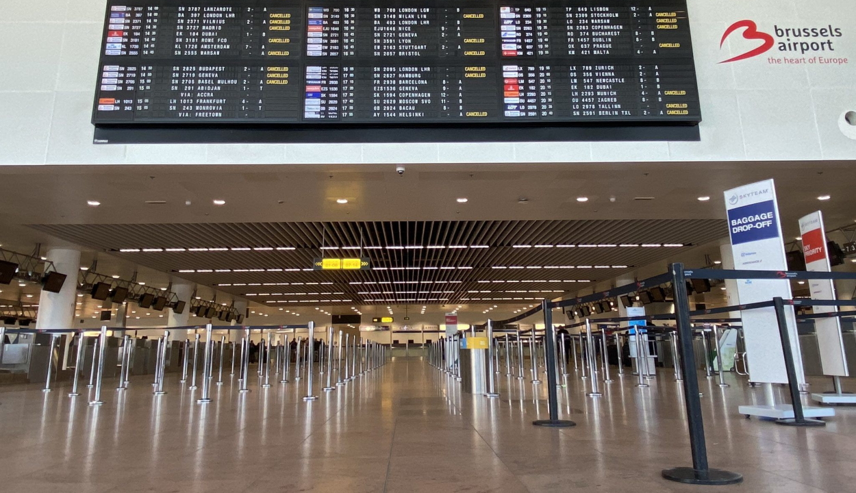 A brüsszeli repülőtér sztrájk miatt törölt minden induló járatot