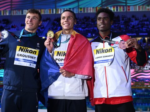 David Popovici 100 méteres gyorsúszásban is világbajnok lett