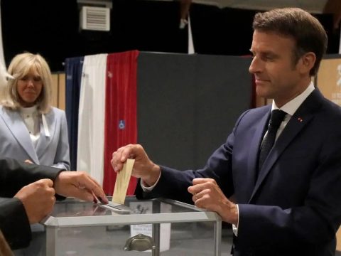 Francia választások: Macron koalíciója elvesztette az abszolút többséget a nemzetgyűlésben