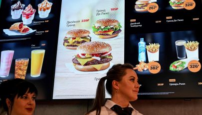 Finom – és pont: orosz hamburgerlánc nyílik a McDonald’s helyett