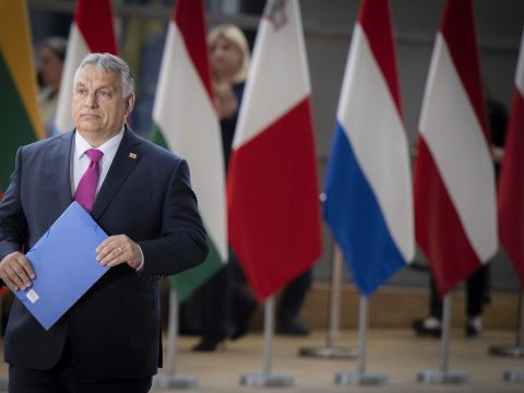 Orbán Viktor: Magyarország támogatja Moldova uniós tagjelöltségét