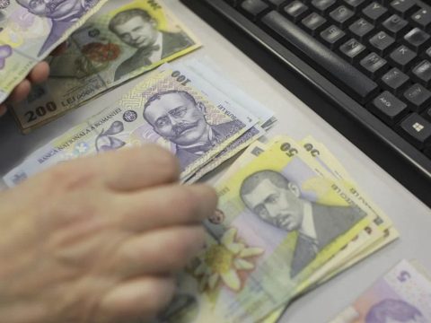 Sürgősségi rendelettel növelné a munkaügyi minisztérium a közalkalmazottak bérét