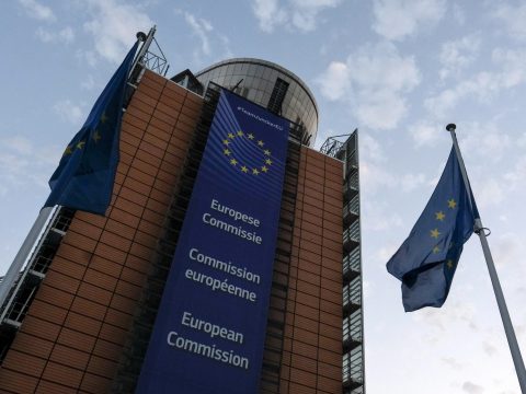Az Európai Bizottság 15 százalékkal csökkentené a gázfelhasználást az EU-ban
