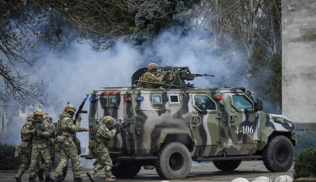 Ellentámadásba lendült az ukrán hadsereg